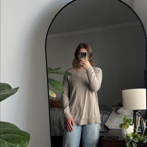 Old Navy Women's Beige Crew Neck Sweater